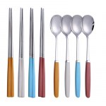 8 tk Korea lauan&otilde;ude komplekt Luksuslik s&ouml;&ouml;giriistade komplekt 304 roostevabast terasest &otilde;htus&ouml;&ouml;gikomplekt v&auml;rvid lusikas s&ouml;&ouml;giriistade lusikas s&ouml;&ouml;gipulgad s&ouml;&ouml;giriistade komplekt