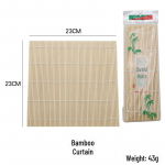 Bambusest sushi rullvorm &ndash; mittenakkuva merevetika- ja riisirull Korea ja Jaapani k&ouml;&ouml;gi jaoks.