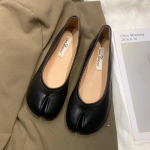 Uued Naiste Tabi Kingad Moodsad Kontsad Slip-on Vabaaja Kingad Pehme Nahast Tald Madalad Mugavad L&otilde;hestatud Varbaga Kingad Daami Retro Mokassiinid 36 must