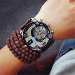 Retro suure numbrilauaga meeste k&auml;ekellad, roostevabast terasest meeste mood, kvarts, analoog kuup&auml;evaekraaniga k&auml;ekellad must