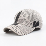 Unisex ajalehekujundusega m&uuml;ts vabaaja grafiti tr&uuml;kkimine pesapallim&uuml;tsi reguleeritav m&uuml;ts naistele meestele t&auml;nava hip hop m&uuml;ts 54cm-62cm