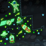 4x Astronaut Glow in The Dark Wall Stickers Luminous Star Decals Home Party Favor Nursery Art