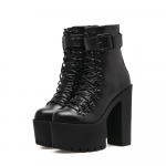 Trendikad mootorrattasaapad Naiste nahk Kevad S&uuml;gis Metall Pandlaga K&otilde;rged Kontsad Kingad T&otilde;mblukuga Mustad Poolsaapad naistele Goth Style 35 must