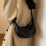 Moodsad pelmeenikujulised &otilde;lakotid naistele Lihtsad PU nahast crossbody-kotid Mitmek&uuml;lgsed naiste suure mahutavusega k&auml;ekotid Rahakotid