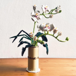 Orhidee lillekimbu ehituskomplekt Bonsai puu loominguline ehitusprojekt t&auml;iskasvanutele Taimede ehitusplokkide komplekt varre m&auml;nguasi 588 t&uuml;kki