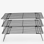 Kolmekorruseline koogi jahutusrest K&ouml;&ouml;gi k&uuml;psetamine Leiva k&uuml;psiste jahutusrest Mittekleepuva kattega kondiitritoodete jahutusv&otilde;rk must