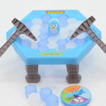 P&auml;&auml;stke pingviini j&auml;&auml;l&otilde;hkuja m&auml;nguasi: Hariv lauam&auml;ng poistele, t&uuml;drukutele ja vanematele Fat Penguin