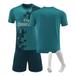 Jalgpalli kampsunid l&uuml;hikesed p&uuml;ksid sokid komplekt uus hooaeg l&uuml;hikesed p&uuml;ksid sokid t&auml;iskasvanutele m&otilde;eldud komplektid 28