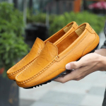 Ehtne nahk Hingav Moccasins Vabaaja Loafers Nahast Kingad Meestele Slip-on Formaalne Itaalia S&otilde;idukingad Lamedad Chaussure Homme 42 kollane