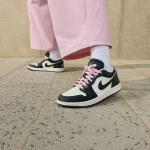Naiste Air Jordan 1 Low SE 'Iced Carmine' 35.5
