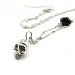 Les Tr&eacute;sors De Lily [J1155] - Collier cr&eacute;ateur 'T&ecirc;te de Mort' noir argent&eacute; must