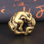 Vintage messingist naljakas kolm ahvi kaunistused ei vaata ei kuula ei &uuml;tle ahvi kujukesed lauaarvuti kaunistused ripatsid aksessuaarid 1pcs