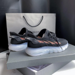 Suvised vabaaja naistejalatsid Tarretise p&otilde;hjaga naiste lendavad riidest kingad Hingavad &otilde;pilaste jooksujalatsid Spordijalatsid 35 roosa