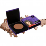 SUGAR Kosmeetika - Contour De Force - Mini Bronzer - 02 Woody Wonder (Soe pruun pronks) - Kerge, mati viimistlusega kontuuripronksja