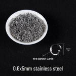 Vasest ja 18k kullast avatud s&otilde;rmus: Roostevabast terasest h&uuml;pper&otilde;ngas, &uuml;ks r&otilde;ngas, k&auml;sitsi valmistatud ehtetarvik. thickness 0.5mm diameter 3mm