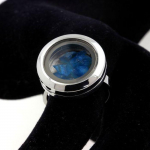 Pierres et Min&eacute;raux. Bague Apatite bleu neon brut. Taille ajustable. sinine