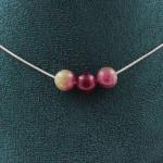 Pierres et Min&eacute;raux. Collier 3 perles Tourmaline bicolore 8 mm Chaine en acier inoxydable Collier femmes, hommes. Taille personnali