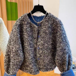 Naiste vintage laia l&otilde;ikega l&uuml;hike lambavillast mantel pikkade varrukatega M must