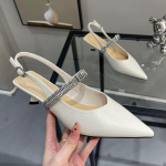 FASHION SHOES Meeste hingavad sporditossud Sportlikud jooksujalatsid naiste v&auml;litennise j&otilde;usaali treener 35 must