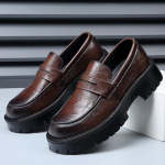 Paks tald Meeste kleitkingad Nahast Meeste K&auml;sit&ouml;&ouml; Mokassiinid K&otilde;ikjal sobivad Meeste Vabaajakingad L&auml;bil&otilde;ikega Meeste Slip-on Pulmakleidikingad 38 pruun
