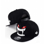Deemontikandid pesapallim&uuml;ts v&auml;ljas t&auml;nava hip-hop tagasil&ouml;&ouml;gim&uuml;ts mood t&auml;nava lame top hip-hopi m&uuml;ts must