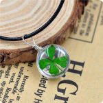 Neljaleheline ristiku kaelakee nahast sulamist kett kaelakee, mood Naiste meeste armastaja Lucky Shamrock ristiku &uuml;mmargused ripatsid kaelakee ehted kingitus leather