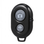 Bluetooth Remote Shutter Bluetooth 3.0 iseavaja Android 4.2.2 ja iOS 6.0 ja uuema kontrolleri jaoks must
