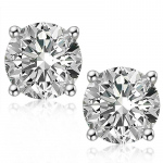 &Uuml;mmargused D v&auml;rvi 8,0 mm moissanite teemant lihtsad nelja k&uuml;&uuml;nega k&otilde;rvar&otilde;ngad naistele klassikaline 925 h&otilde;bedane kihluskingitus