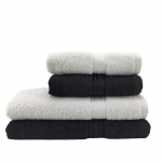 4-osaline k&auml;ter&auml;tik &ndash; vannir&auml;tikud (2 vanni ja 2 k&auml;tt) - 500 g/m&sup2; 50 x 100 - 70 x 140 must/valge