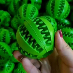 Koerte puslem&auml;nguasi Koerte maiuspala Koera hammaste puhastusm&auml;nguasi Interaktiivsed lemmikloomam&auml;nguasjad maiustuste v&auml;ljastamise jaoks Aeglane s&ouml;&ouml;tja IQ Treeningkoera m&auml;nguasjad S 5cm