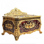 Elegantne kullast r&auml;tikukarbi kate Chic salvr&auml;tiku&uuml;mbrise hoidja hotelli kodukaunistuste korraldaja punane