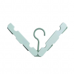 Libisemisvastane riidenagi, multifunktsionaalne kokkupandav reisiriip koos klambritega kodu &uuml;hiselamu valgusti jaoks heleroheline v&auml;rv