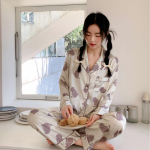 Lokkis koerap&uuml;žaamad naistele Korea Ins stiilis Laisk ja armas multikas Kodune karusnaha imitatsioon Siid Kevadine &otilde;huke stiil M beež