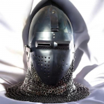 Keskaegne Ratsu&uuml;likonna Kiiver Must H&otilde;bedane Terasest V&otilde;rkkiik R&uuml;&uuml; LARP Cosplay Kingitus