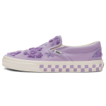 Emma Mulholland teemal Holiday x Vans Classic Slip-On Whimsical Floral Embroidery unisex tossud, lillad mitmev&auml;rvilised, t&otilde;eliselt valged VN0A5JMH6GL 36.5