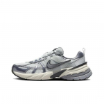Nike V2K Run FD0736-003 Naiste suurused EU 44.5