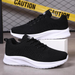 Meeste kerged vabaaja tossud hingav v&otilde;rkpind Sport Meeste jalan&otilde;ud jooksujalatsid mugavad EU:45 must