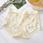 1 tk Naiste &otilde;mblusteta alusp&uuml;ksid Seksikad k&otilde;rge v&ouml;&ouml;kohaga puusa t&otilde;stvad p&uuml;ksid Suvisest v&otilde;rgust hingavad alusp&uuml;ksid Mugav lilleline intiimpesu M beež