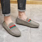 Meeste klassikalised suures suuruses Oxfordi &auml;rikorterid vabaaja nahast jalatsid S&otilde;idujalatsid Pulmakingad Itaalia stiilis mokassiinid 37 punane