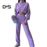 2 tk/komplekt Naiste &uuml;lemised p&uuml;ksid, &uuml;likond k&otilde;rge krae, pikkade varrukatega, lahtine l&uuml;hike dressipluus, elastne k&otilde;rge v&ouml;&ouml;kohaga lai jalg &uuml;hev&auml;rvilised p&uuml;ksid spordis&ouml;rkimine s&uuml;gis S hall