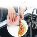 Kahev&auml;rviline imav kalts, n&otilde;uder&auml;tik, n&otilde;udepesulapp, nakkumatu &otilde;liga n&otilde;udelapp, niisutav ja paksendav roosa