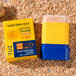 Two-color sunscreen sticks, hydrating, moisturizing and brightening the complexion. 18G
