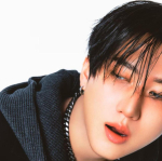 Stray Kids 4. album KARMA Akordion Piiratud Versioon. K-popi CD Changbin black