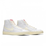Nike Blazer Mid 77 Vintage Popcorn CW6421-100 EU 36 valge/kookosp&auml;hkli