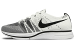 Nike Flyknit Trainer Valge Must AH8396-100 46