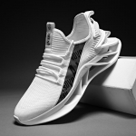 Kevadised ja s&uuml;gisesed meeste kingad vabaaja t&otilde;stev teraga punased kingad Moekingad Hingavad jooksu suured spordijalatsid 39 valge