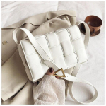 Moodne v&auml;ike disainkott naistele, 2020, uus Korea moodne kootud v&auml;ike kandiline ristkehaga kott, v&otilde;rgust punane &otilde;lakott valge