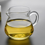 Koorekann Mini karahvin Kohvikruus Klaasn&otilde;ud Joogin&otilde;ud Piimakann L&auml;bipaistev 250ml 7x5.5x8.3cm