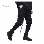 Meeste kaubap&uuml;ksid rihmaga t&otilde;mblukk Dekoratsioon lahtised pahkluudega, keskmise k&otilde;rgusega &uuml;hev&auml;rvilised mitmek&uuml;lgsed hiphopi t&auml;navar&otilde;ivad v&auml;lireisidele m&otilde;eldud spordip&uuml;ksid S must