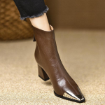 Moekunstnik, terava varbaga naiste moodsad poolsaapad k&otilde;rge kontsaga l&uuml;hikesed saapad, kokkuv&otilde;tlikud kontorijalatsid 35 pruun